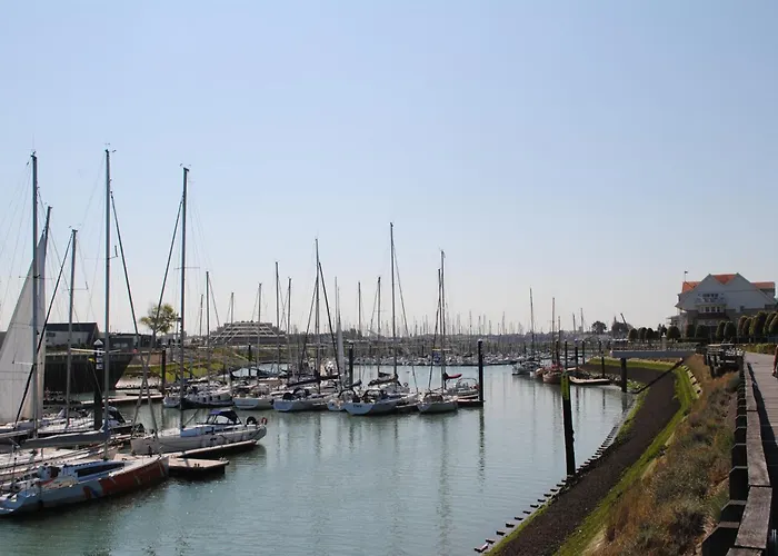 Beaufort Sailors' Park - Tot 6 Personen - Incl Garage アパート